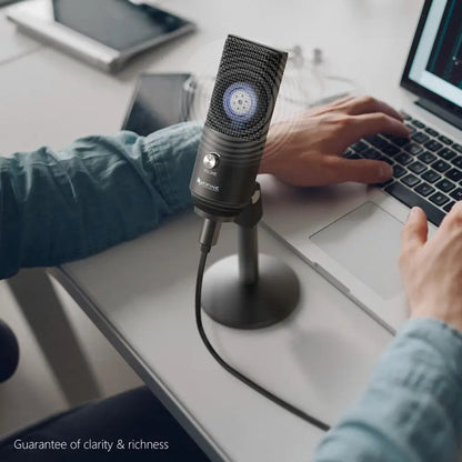 K760 Podcasting Microphone